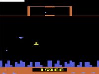 une photo d'Ã©cran de Defender sur Atari 2600